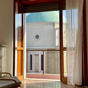 Casa Berizzi - Santa Lucia Apartment