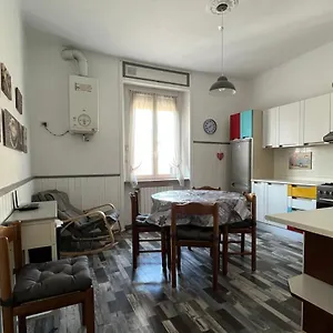 Il Ritrovo, Luminoso Trilocale In Citta Apartment